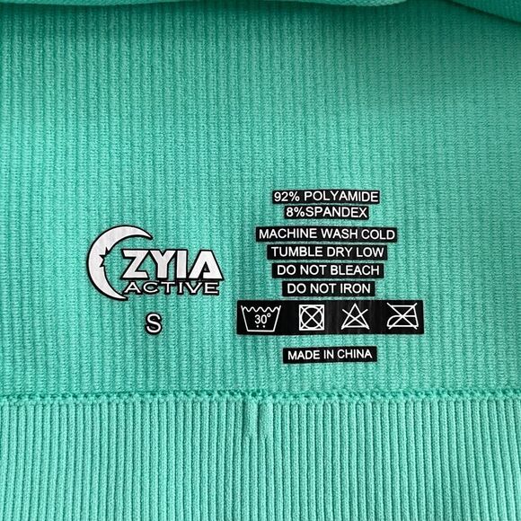 Zyia Active Peak Performance Fitted Hoodie Mint Green - Size: Small - Picture 3 of 5